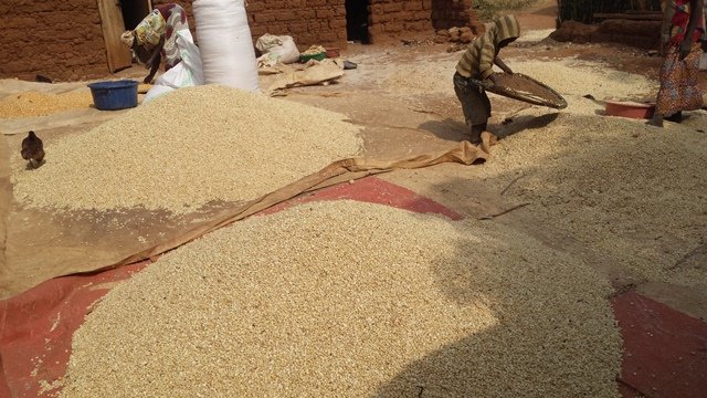 Abamamyi bahagurukiwe