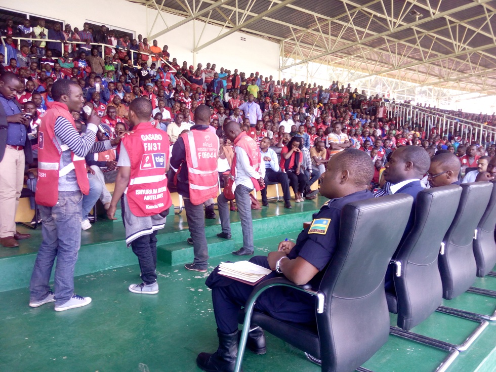 Abamotari bahawe umwanya wo kugira ibyo babaza