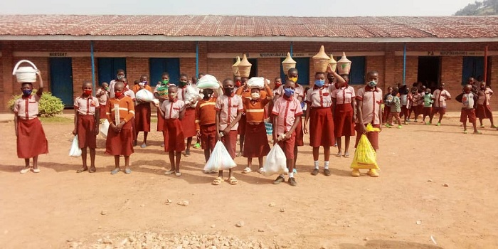 Abana bakusanya ibyo kurya bagasura bagenzi babo bagize ibibazo bitandukanye mu miryango