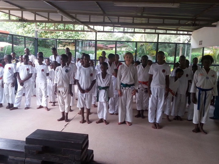 Abana bagera 42 bose bari bitabiriye ayo marushanwa.