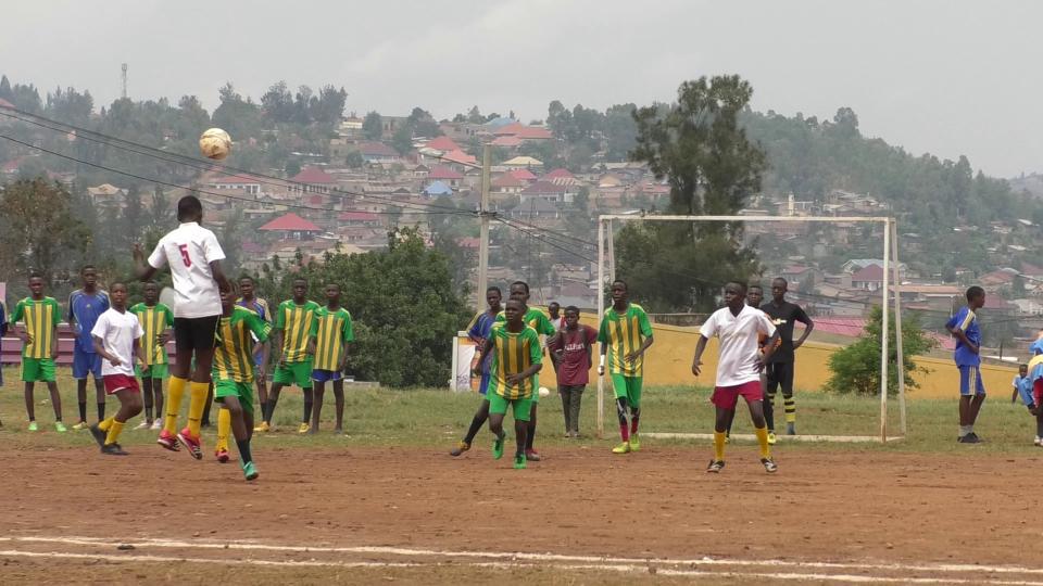 Abana bakina banakangurirwa kugira imyitwarire myiza 