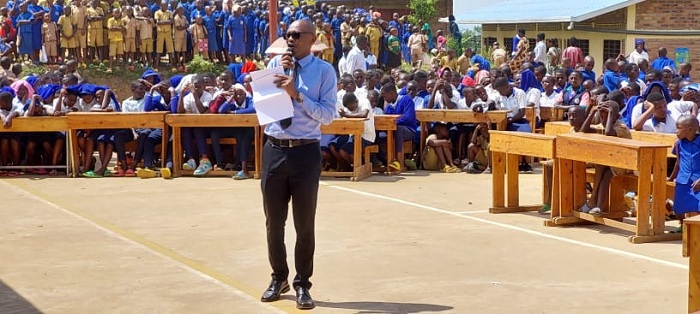 Kuganiriza abana ku burenganzira bwabo ni kimwe mu bituma bagaragaza ibibazo bikibabangamiye