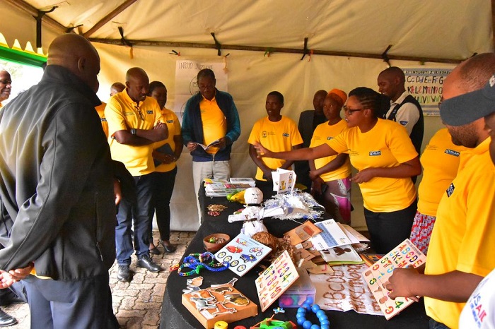 Abayobozi beretswe uko abana bakangurwa ubwonko