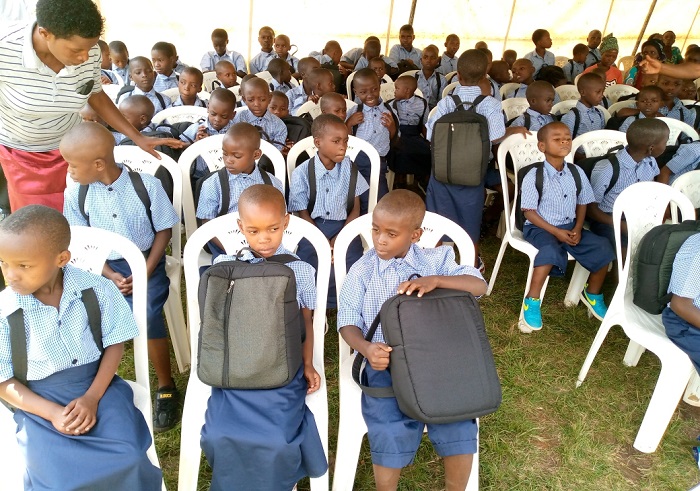 Babyitezeho koroshya imyigire yabo no kubakundisha ishuri