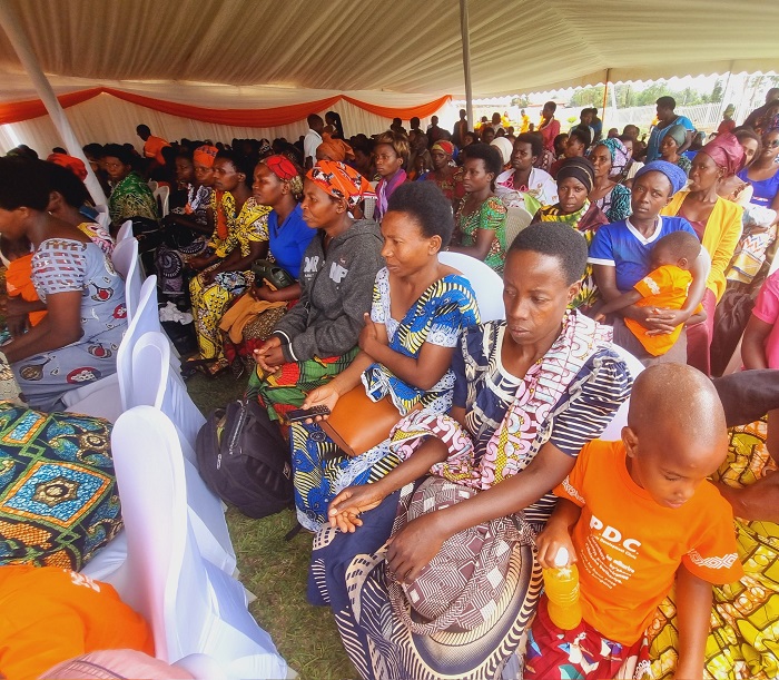 Ababyeyi bishimiye ko abana babo bafashijwe kandi nabo bakigishwa gutegura indyo yuzuye