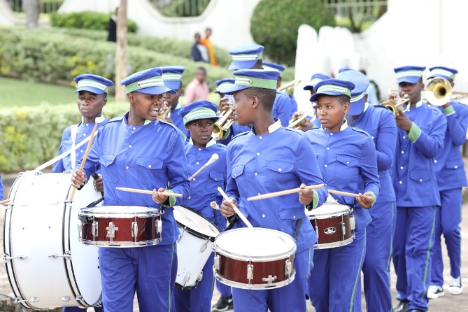 Abana bari mu myiteguro y