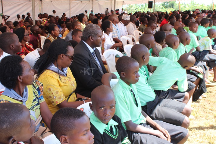 Abana basabwe kwirinda ingebitekerezo ya Jenoside.