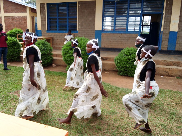 Berekanye udukino dutandukanye turimo imbyino