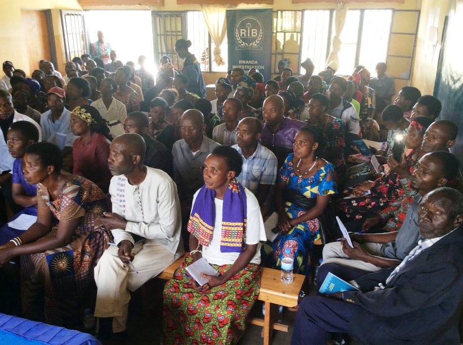 Ibibazo by'abana bahohoterwa byagaragajwe mu Murenge wa Cyeza