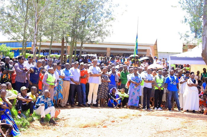 Abaturage basabwe kwitabira ibikorwa byo kwibuka