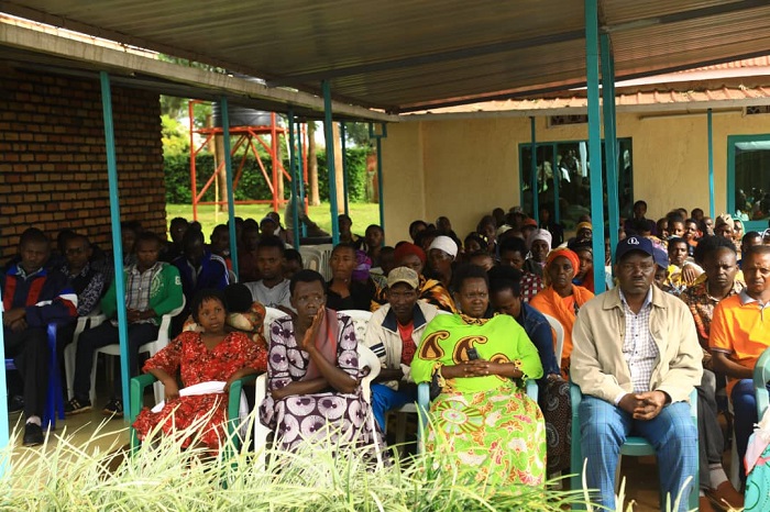 Mu biciwe i Gahini harimo n'abarwayi bari baje kwivuza