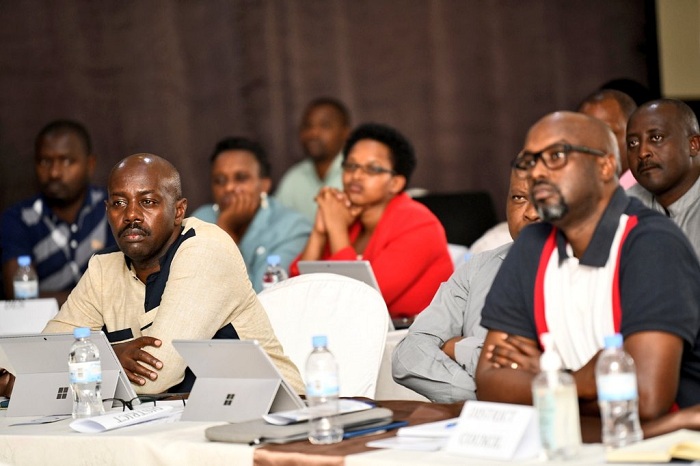 Ni umwiherero wanitabiriwe n'abayobozi ba Njyanama z'uturere