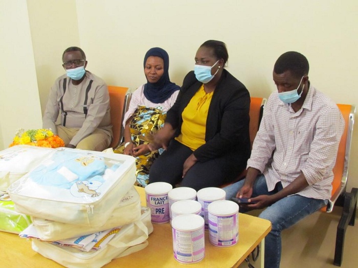 Uwiragiye yishimiye impano yahawe n