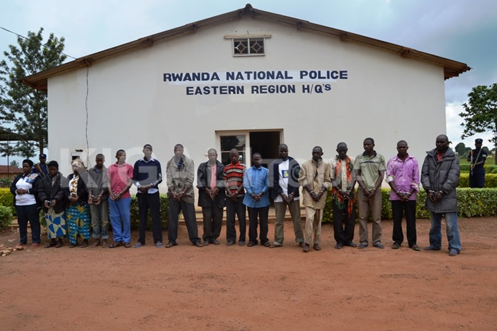 Abantu 16 bakurikiranweho ubujura bw