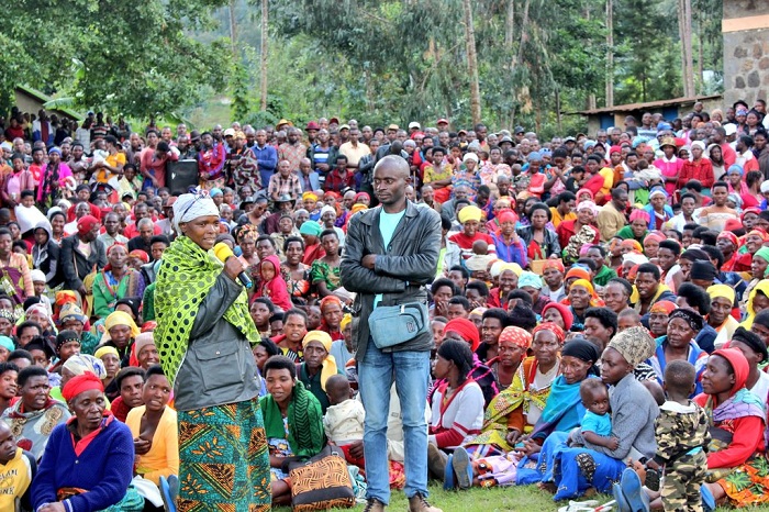 Abaturage bavuga ko bari basonzeye kubona igishoro baheraho bakora imishinga iciriritse bakikura mu bukene