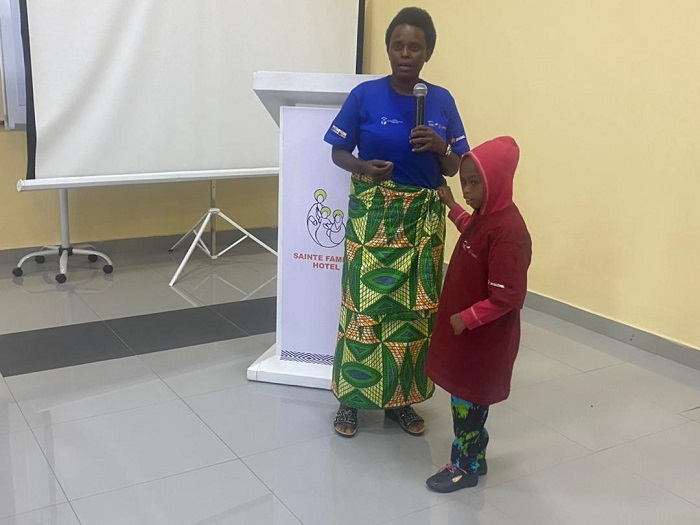 Abana bafite ubumuga bukomatanyije ngo bisaba kubitabaho by'umwihariko 