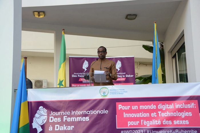 Amb. Karabaranga ageza ijambo ku bitabiriye ibyo birori