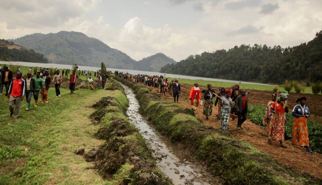 Abanyaburera bitabiriye umuganda ari benshi