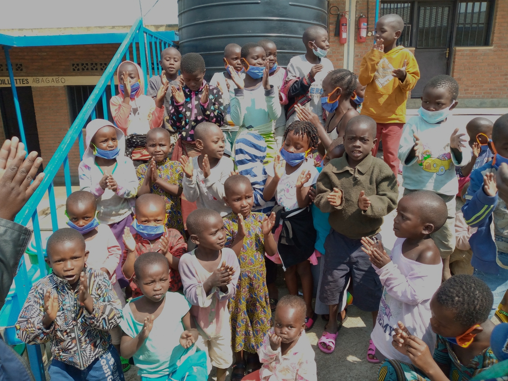 Abatashye bari biganjemo abana n'abagore