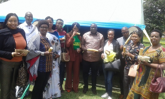 Abanyarwanda baba mu mahanga biyibukije amafunguro atetse kinyarwanda