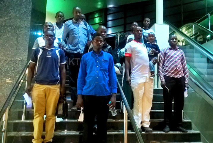 Abanyarwanda bavanywe muri Zambia bageze i Kigali.