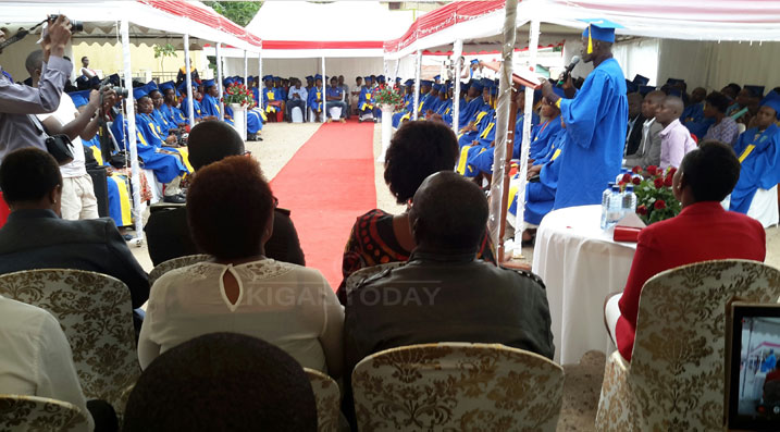 Abanyeshuri 173 bahawe impamyabumenyi