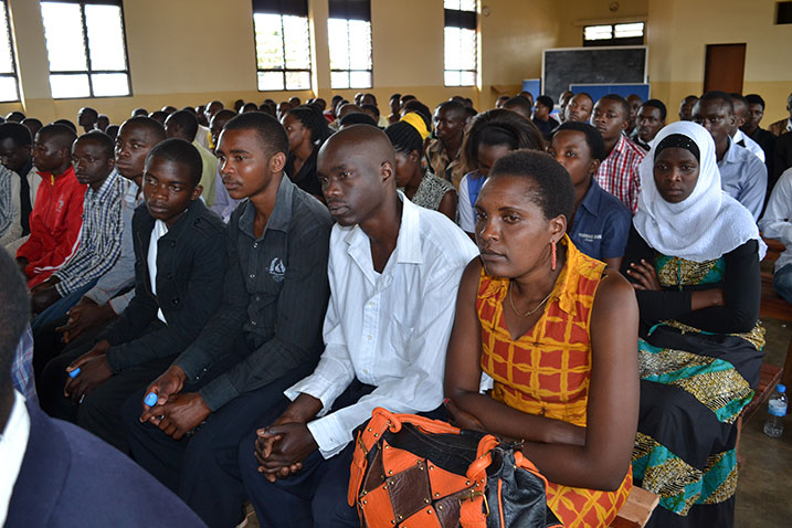 Abanyeshuri bize imyuga muri IPRC-EAST.