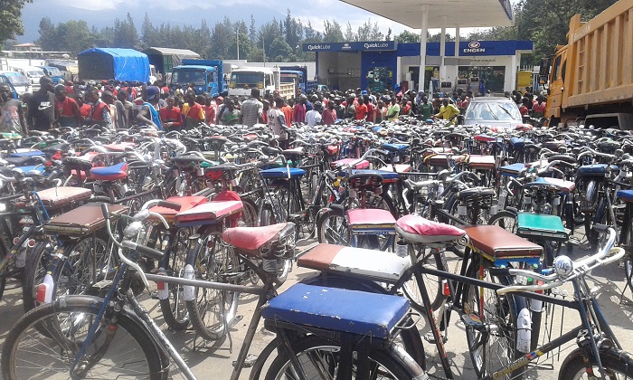 Abakora umwuga w'ubunyonzi na bo ntibasigaye ahubwo bitabiriye umuganda 