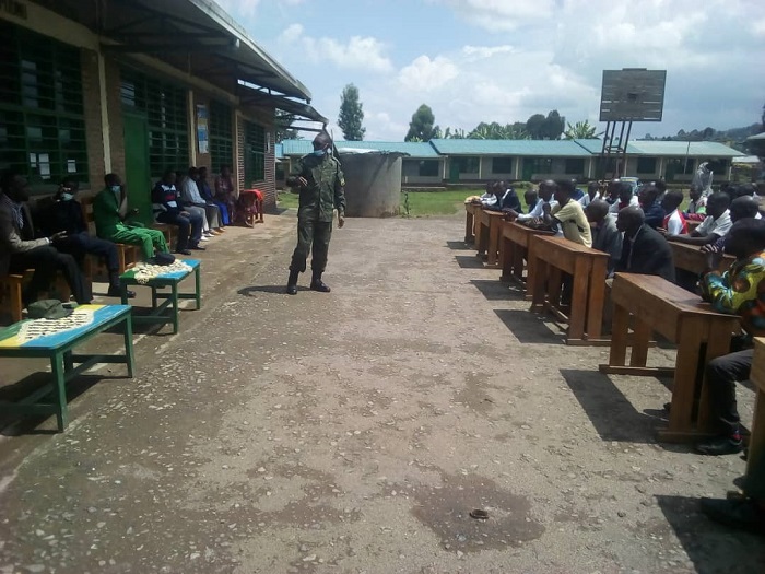 Bibukijwe ko ibiyobyabwenge na magendu biza ku isonga mu bihungabanya umutekano