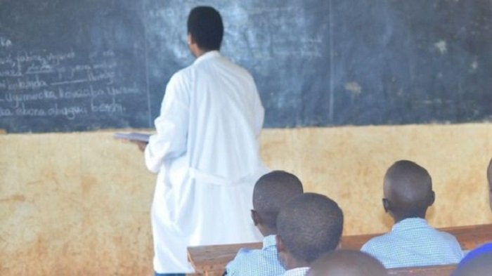 Abarimu bahawe akazi bamenyekanye