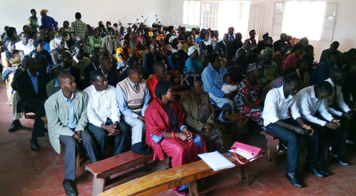 Abarimu bo mu Karere ka Burera bahamya ko ababyeyi bitaye ku burere bw