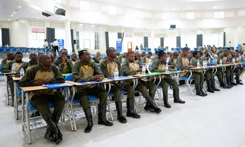 Abarimu 416 bitabiriye amahugurwa abongerera ubumenyi mu myigishirize y