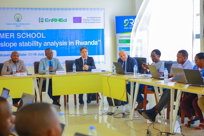 Ni amahugurwa agamije gukumira inkangu