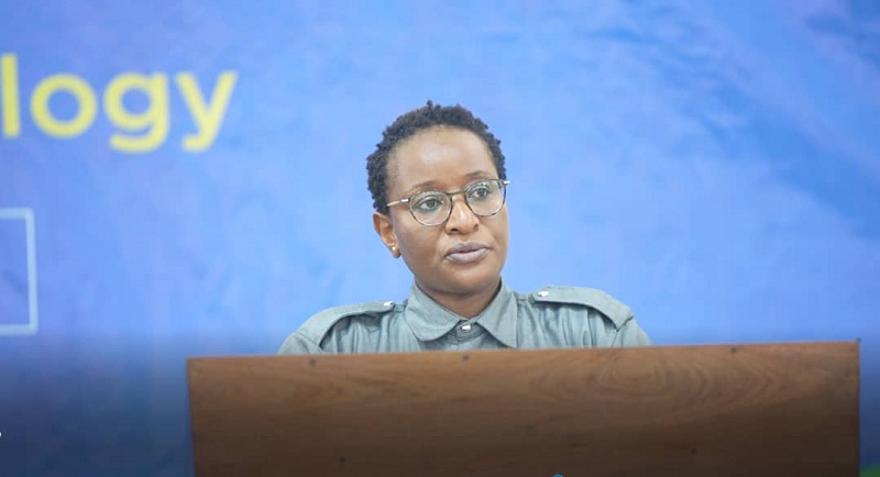 Umunyamabanga Uhoraho muri MINUBUMWE, Clarisse Munezero