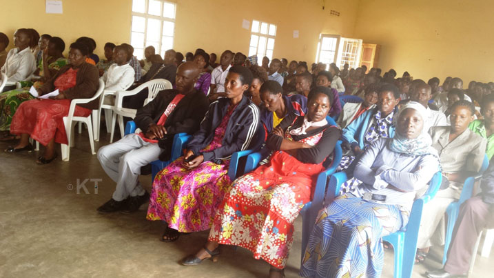 Abarimu baterwa ishema no kwigisha ababyaza umusaruro ubumenyi babaha