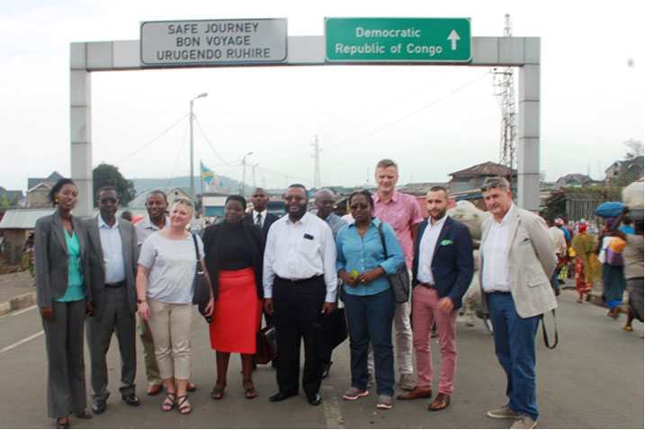 Abashoramali bo muri Pologne banasuye umupaka w