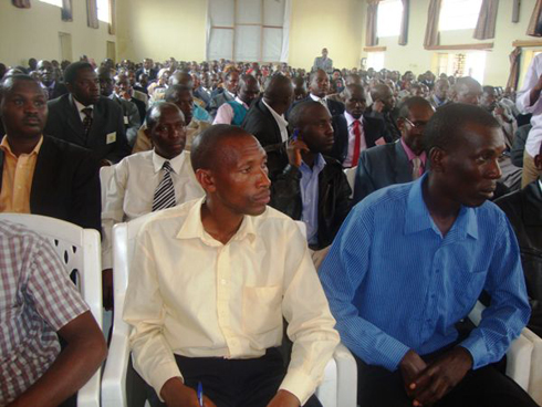 Abashumba ba ADEPR barasaba Leta kurwanya ababeshyi bayiyitirira.