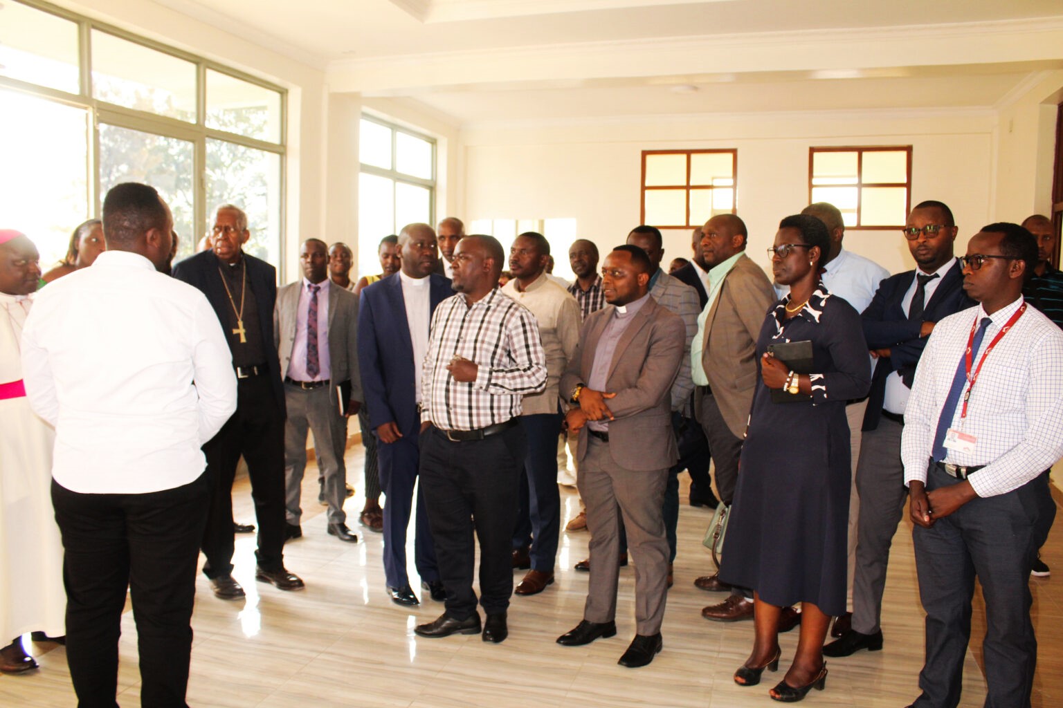 Abashyitsi batemberejwe muri Lucerna Hotel