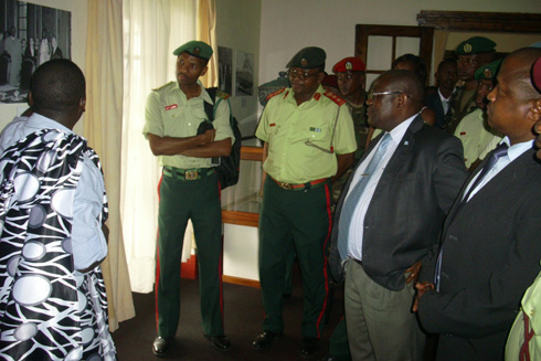 Basobanurirwa amateka y'u Rwanda rwo hambere inyota yo kumenya yababonekagaho. 