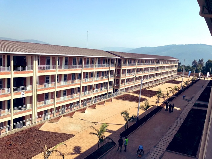 Abatujwe i Karama basaba abagituye mu manegeka kwemera bakahava