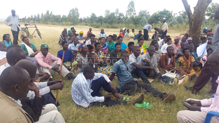 Aba baturage bifuza ko Pasiteri Ngwabije yabakemurira ikibazo batarinze kujya mu nkiko 