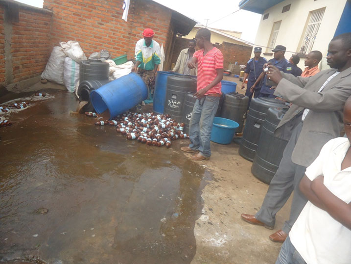 Abaturage bafatanyije n