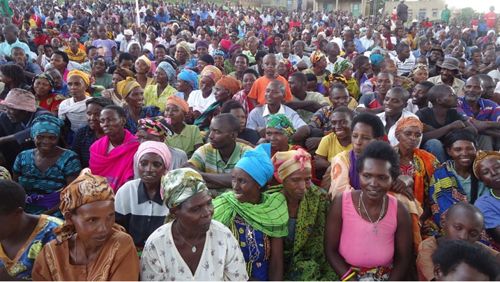 Abaturage bagaye Ruhamya kubera kwihakana abuzukuru be.