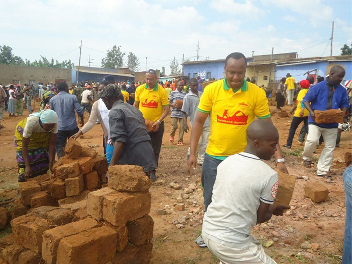 Abaturage bari bagiye kubakisha rukarakara ariko bemerewe ubufasha bw'ibikoresho birambye.