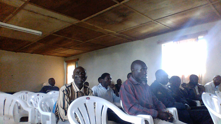 Abaturage bateye utwatsi imyanzuro yagombaga gukemura ikibazo bafitanye n