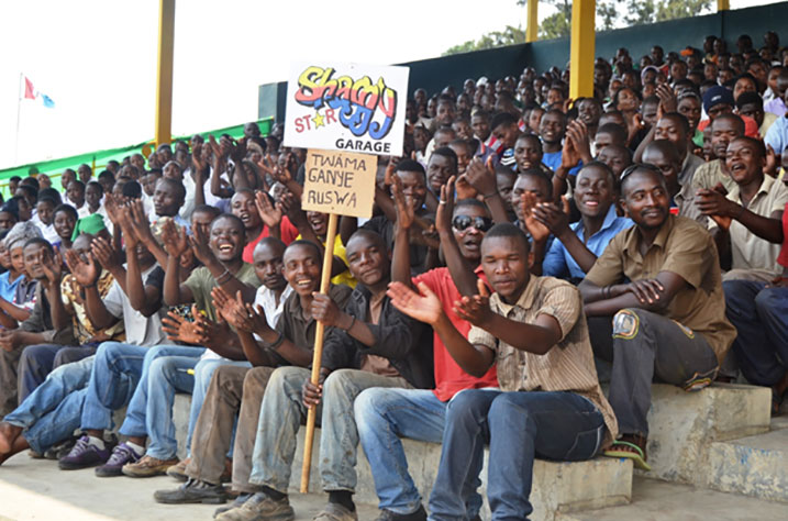 Abaturage barakangurirwa gutanga amakuru kuri ruswa kuko ibagiraho ingaruka.