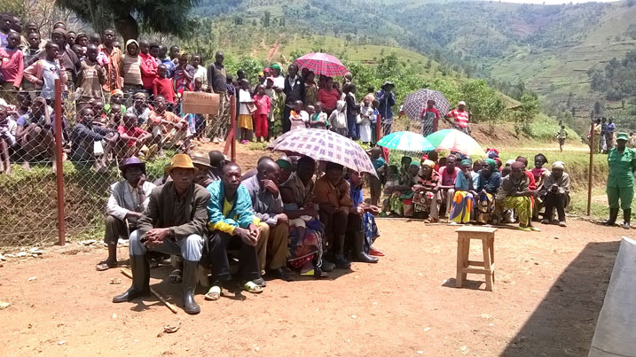 Abaturage bari bitabiriye urubanza bo mu murenge wa Kamegeri.