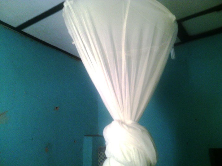 Abaturage baributswa kuryama mu nzitiramibu zikoranye umuti aho kuzimanika gusa.