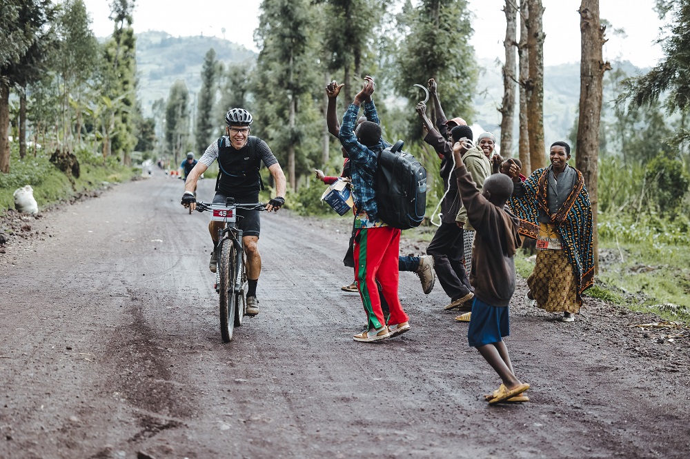 Abaturage hirya no hino baba bishimiye kubona abasiganwa