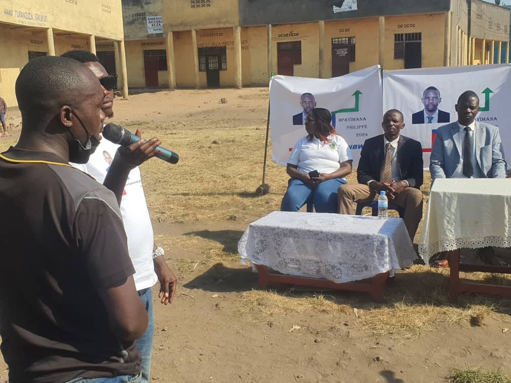 Abaturage bahajije umukandida ibibazo bitandukanye